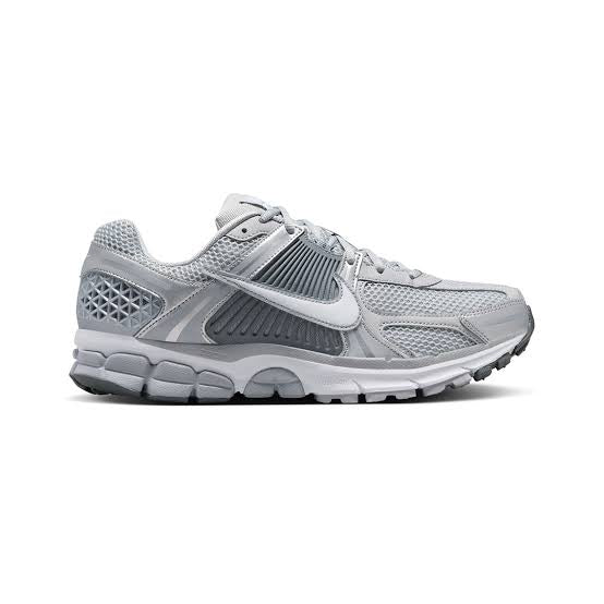 Nike Zoom Vomero 5 "Cool Grey"